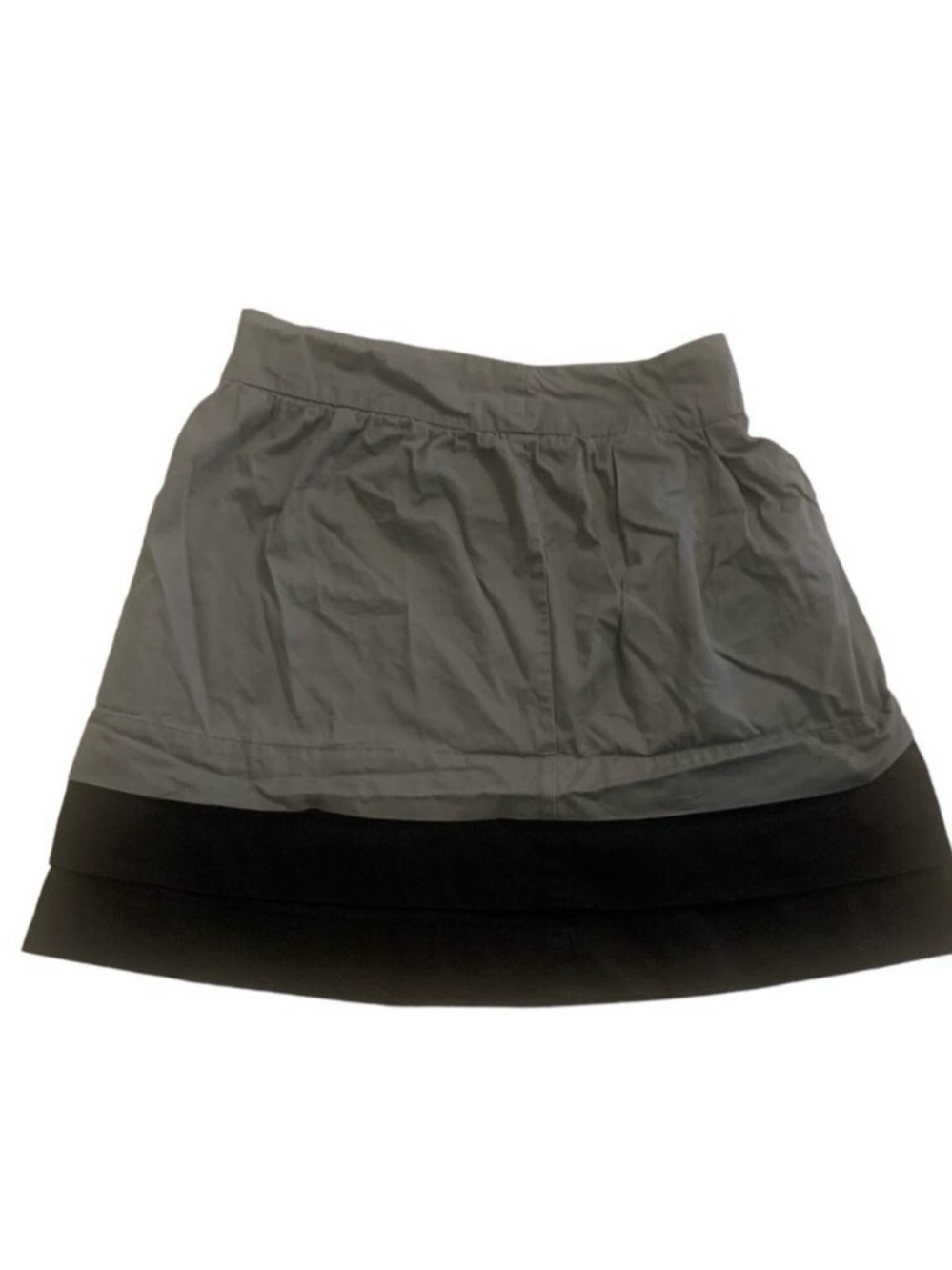 Women’s Two-Tone Gray and Black Skirt